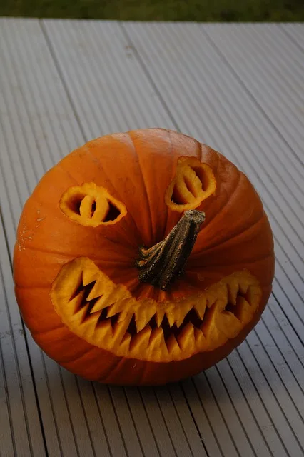 vicsorgó halloween tök